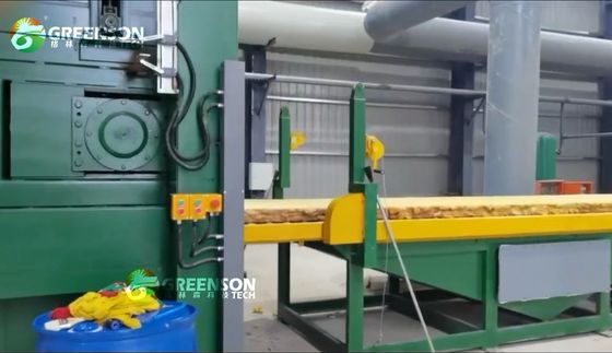 80-200 kg/m3 Densiteit van grondstof Productielijn voor steenwol met geavanceerde PLC-controletechnologie