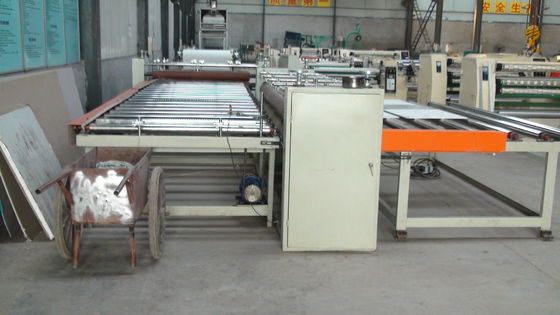 Snijmachine van pvc Gelamineerde Gipsgipsplaat aan 2*2-Plafondtegels