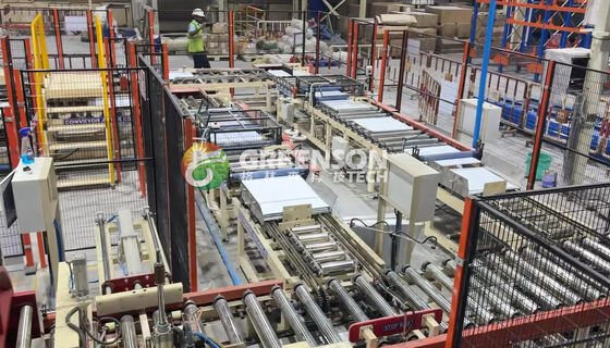 Goede prijs. Volledig automatische lamineermachine met 15m/min lamineersnelheid en automatische bordvoeding voor het snijden van gipsplaten online