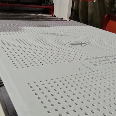 Machine voor kantoor opgehangen plafondtegelproductie Fabriek Directe plafondponsmachine